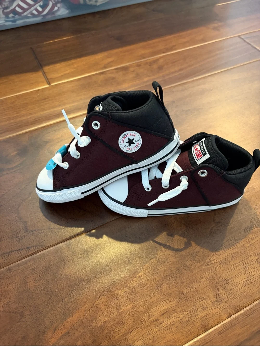 Converse Toddler Burgundy / Black High-Top Sneakers size 10 NWT